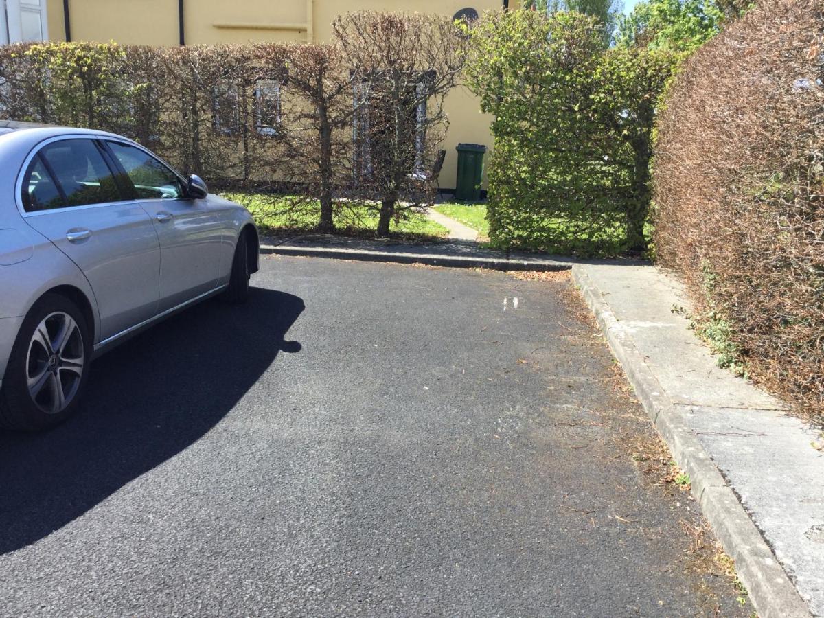 Adare Luxury Riverside Apartment Limerick Junction エクステリア 写真